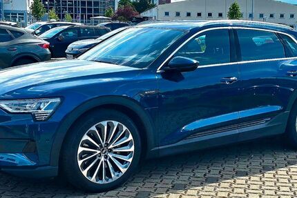 Audi e-tron 54.810 km 33.000 &euro; Meine 38527
