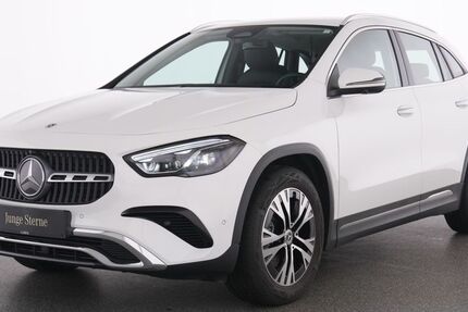 Mercedes-Benz GLA 200 11.998 km 40.685 &euro; Essen 45309