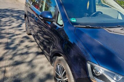VW Sharan 270.322 km 10.950 € Frankfurt am Main 60386
