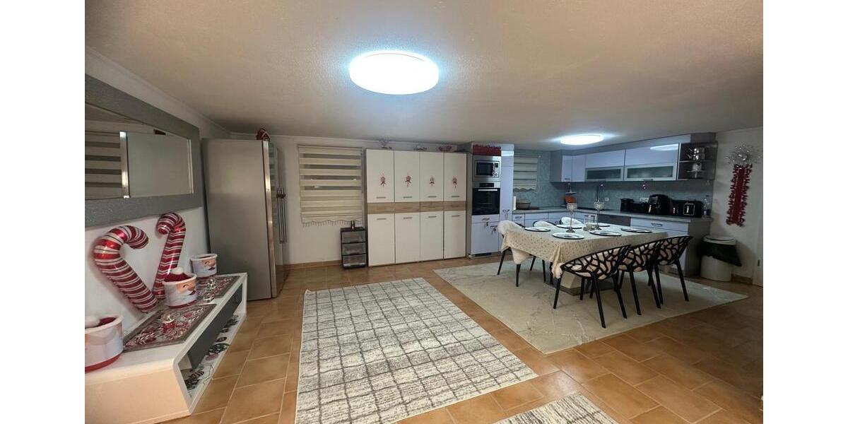 Doppelhaushälfte Neutraubling - 5 Zimmer, 107 m&sup2;, 729.000&euro; | Angebot:27055041