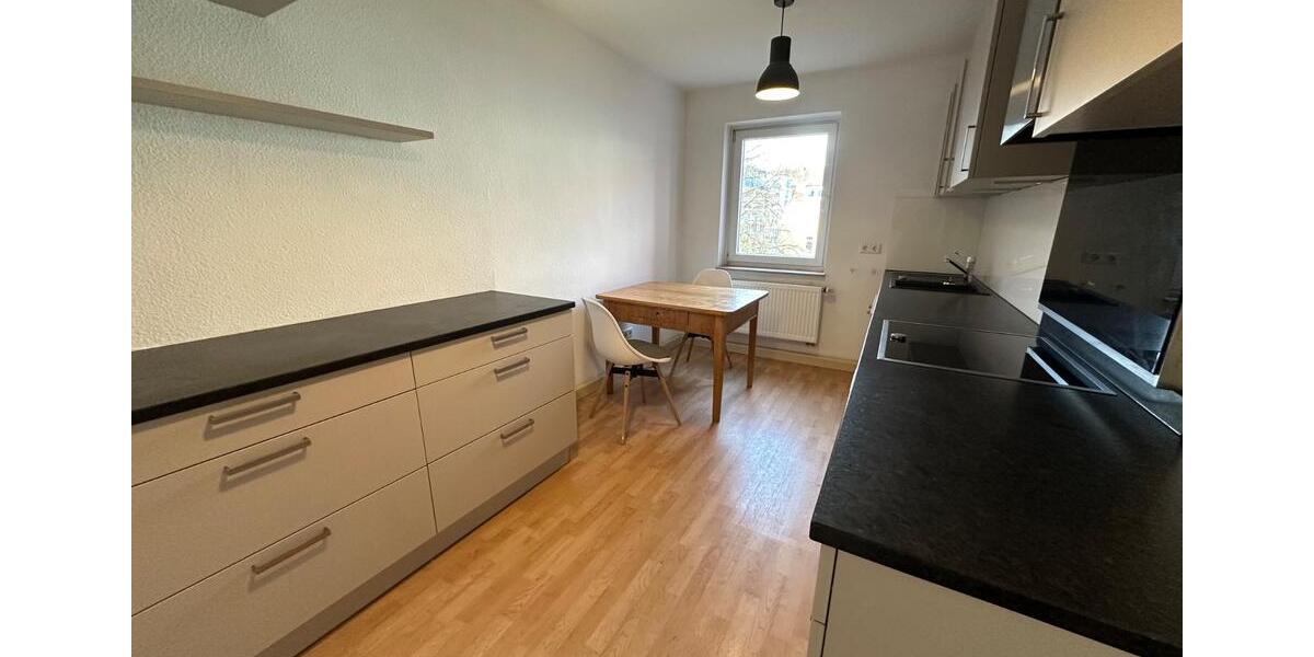 Etagenwohnung Würzburg Sanderau - 2 Zimmer, 68 m&sup2;, 297.500&euro; | Angebot:26324208