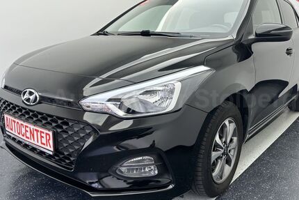 Hyundai i20 65.000 km 10.980 &euro; Stolberg 52222