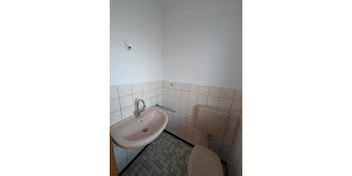 Reihenhaus Passau Auerbach - 6 Zimmer, 140 m&sup2;, 1.300&euro; | Angebot:25025244