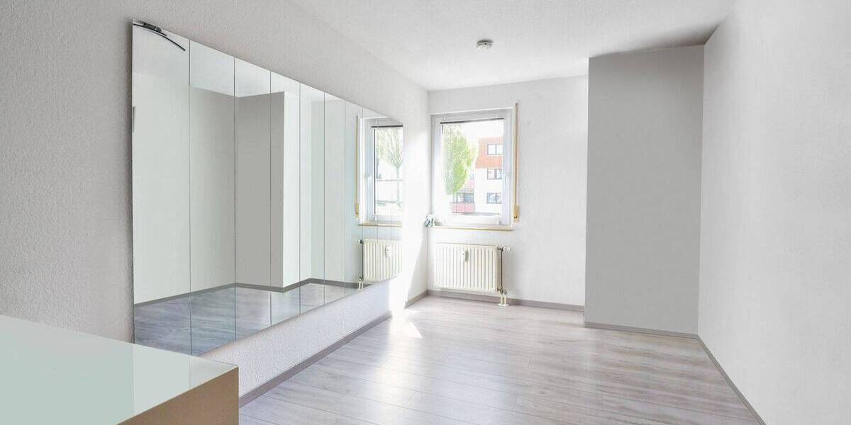 Etagenwohnung Eppingen - 3 Zimmer, 75 m&sup2;, 195.000&euro; | Angebot:26501904