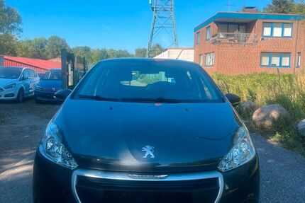 Peugeot 208 68.000 km 5.946 &euro; Hamburg 21079