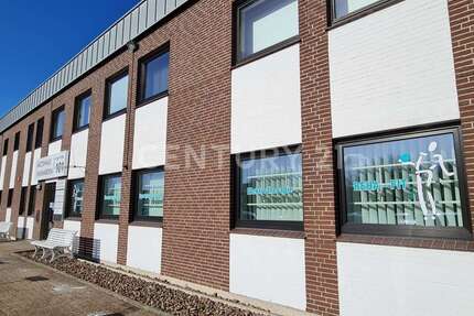 Büro in Nordenham 139.500 € 165 m² zimmer