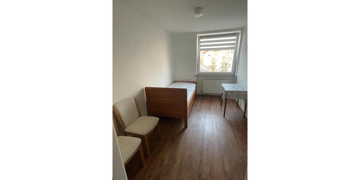 Etagenwohnung Marburg - 1 Zimmer, 15 m&sup2;, 400&euro; | Angebot:25592150
