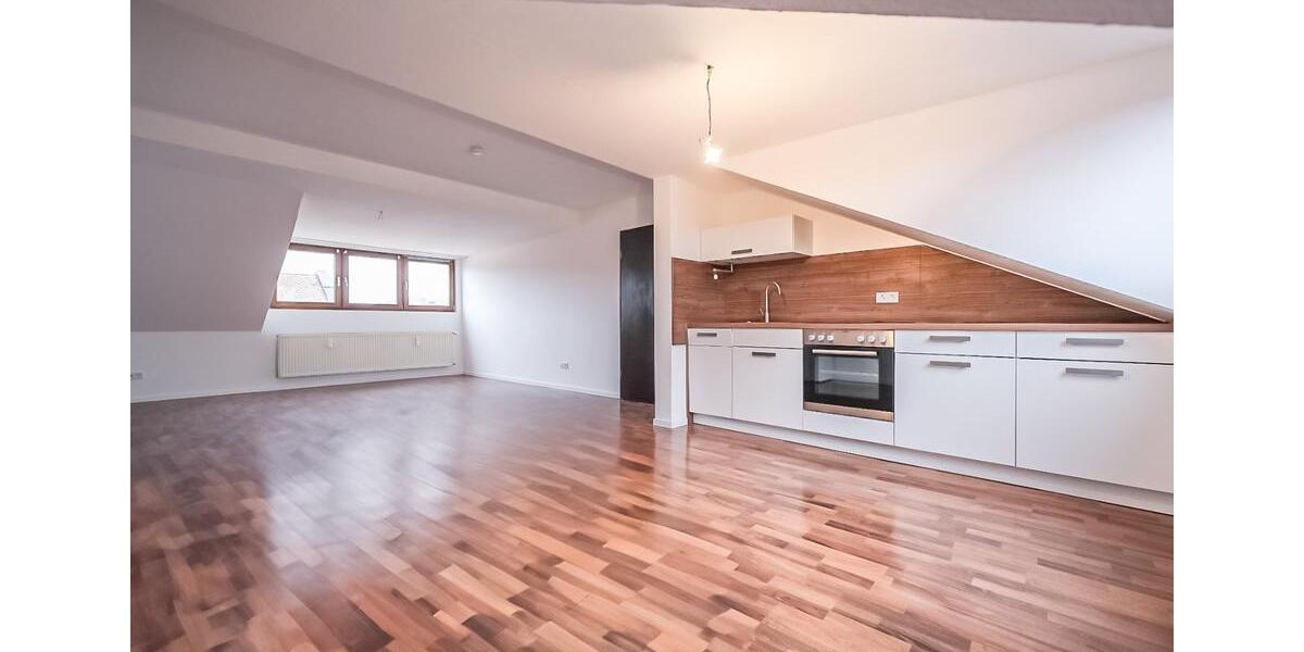 Dachgeschoßwohnung Nürnberg Eibach - 2.5 Zimmer, 58 m&sup2;, 650&euro; | Angebot:25451170
