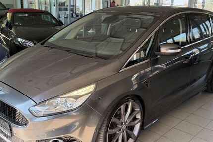 Ford S-Max 228.174 km 8.999 &euro; Niestetal 34266