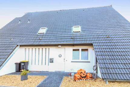 Haus Suderburg Räber - 6 Zimmer, 215 m&sup2;, 348.000&euro; | Angebot:25611835