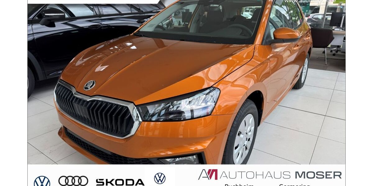 Skoda Fabia 10.000 km 17.380 &euro; Puchheim 82178