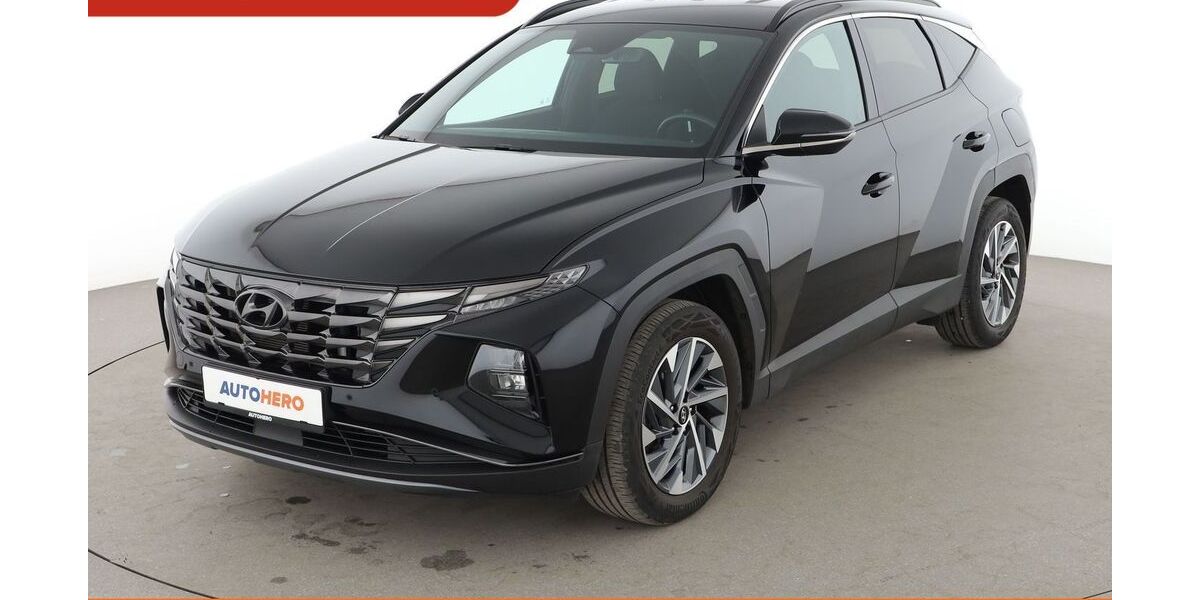 Hyundai TUCSON 26.466 km 23.360 &euro; Dresden 01187