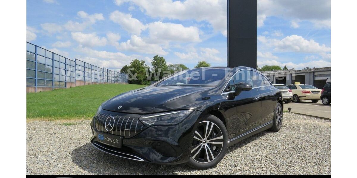 Mercedes-Benz EQE 12.500 km 49.700 € Ehingen 89584