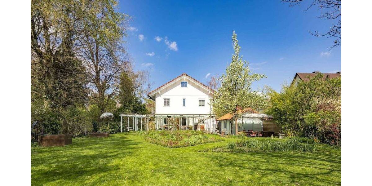 Einfamilienhaus Grünwald - 7 Zimmer, 238 m&sup2;, 3.036.000&euro; | Angebot:26702891
