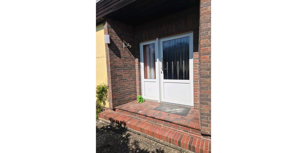 Bungalow Oldenburg Drielaker-Moor - 4 Zimmer, 130 m&sup2;, 1.500&euro; | Angebot:26004346