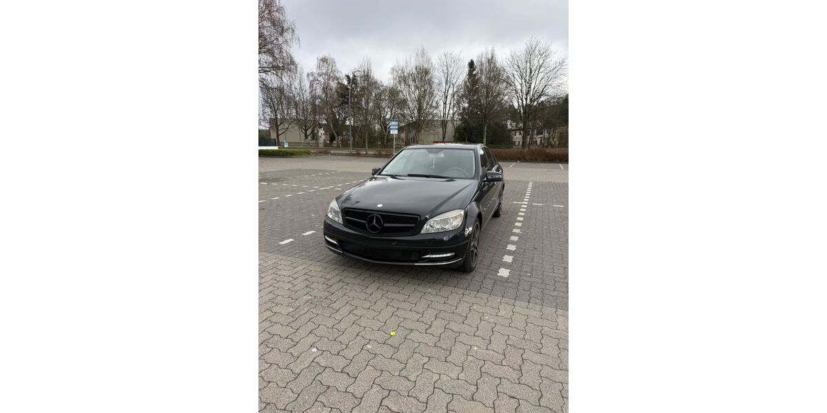 Mercedes-Benz C 250 178.000 km 9.200 &euro; Hamburg 22549