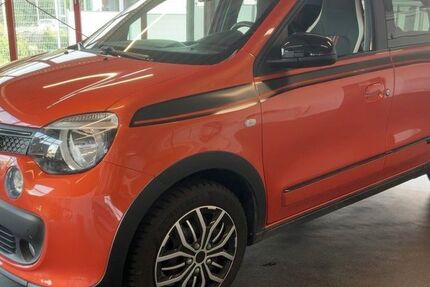 Renault Twingo 23.748 km 9.290 &euro; Hamburg 22339