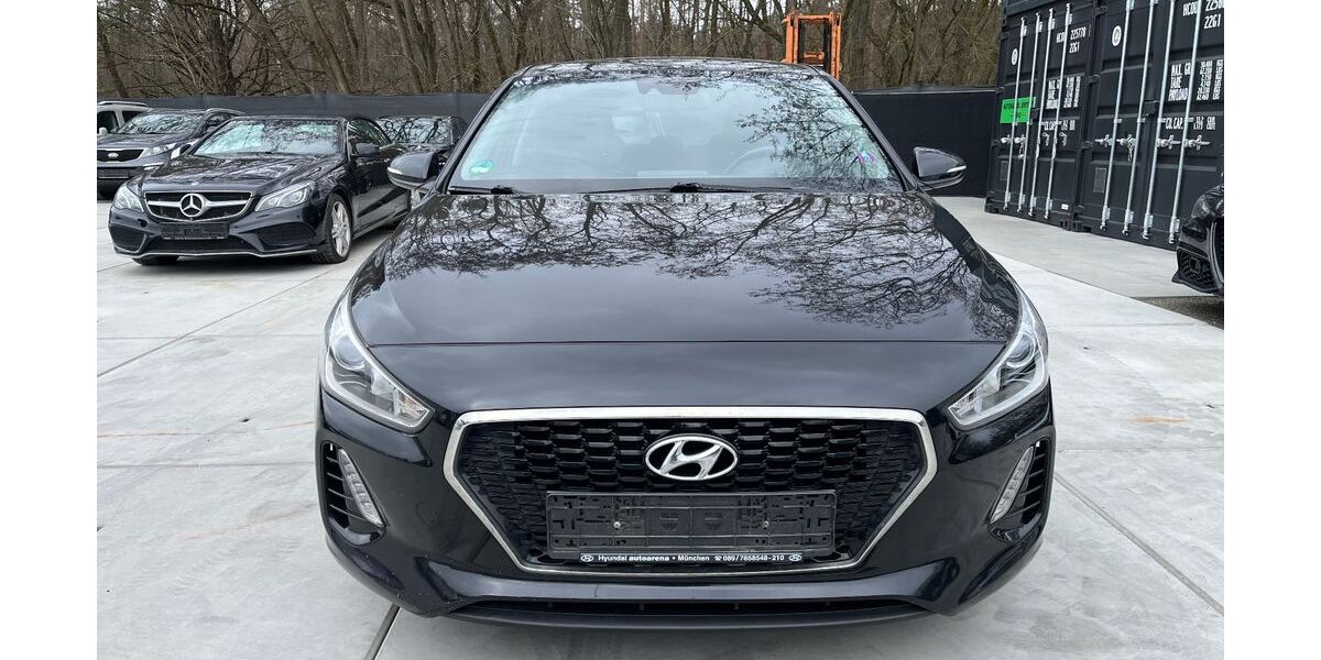 Hyundai i30 163.370 km 7.900 &euro; Blankenfelde-Mahlow 15827