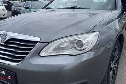Lancia Flavia 72.100 km 9.990 &euro; Villingen-Schwenningen 78052