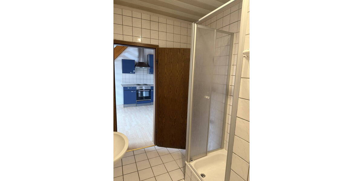 Einfamilienhaus Friedberg Ockstadt - 8 Zimmer, 195 m&sup2;, 2.490&euro; | Angebot:26358860