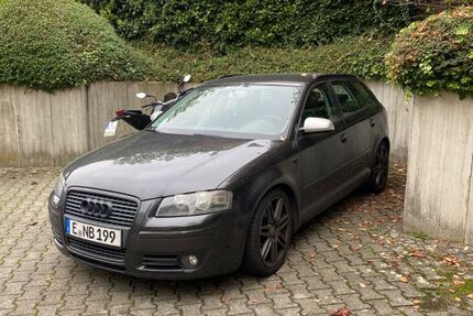 Audi A3 280.000 km 2.300 &euro; Essen 45147
