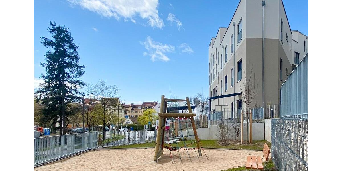 Erdgeschoßwohnung Nürnberg Erlenstegen - 3 Zimmer, 94 m&sup2;, 1.500&euro; | Angebot:26495592