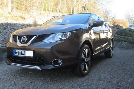 Nissan Qashqai 60.000 km 11.900 &euro; Wiehl 51674