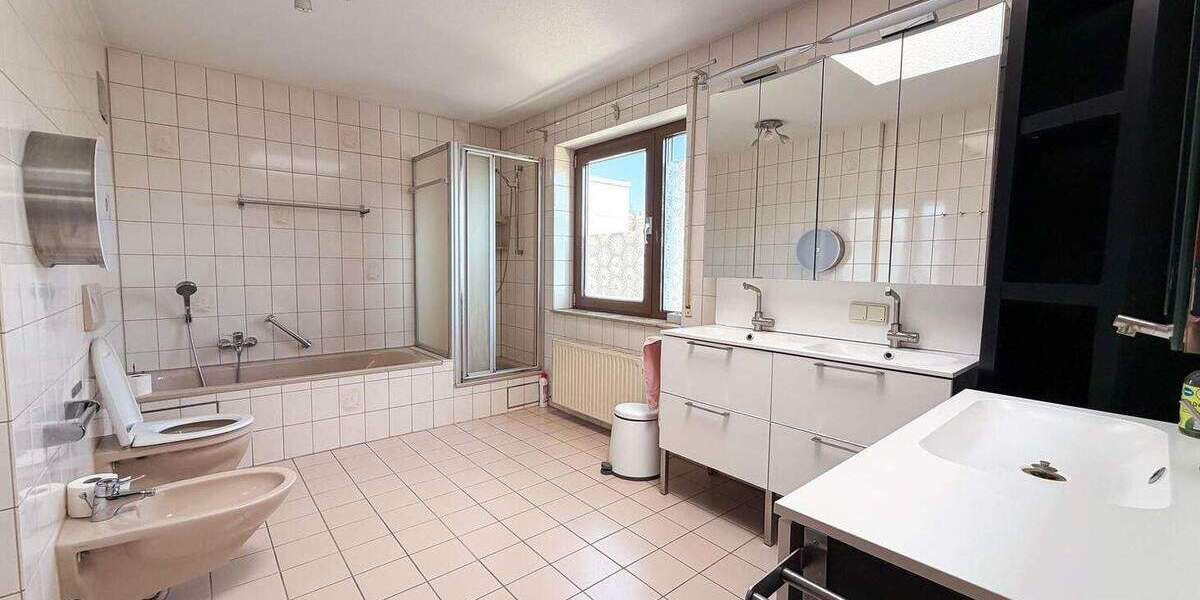 Einfamilienhaus Bietigheim-Bissingen Bietigheim - 6 Zimmer, 183 m&sup2;, 2.379&euro; | Angebot:23981763