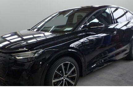 Audi Q4 e-tron 27.500 km 38.980 &euro; Würzburg 97076