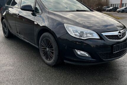 Opel Astra 274.000 km 1.499 &euro; Nienstädt 31688