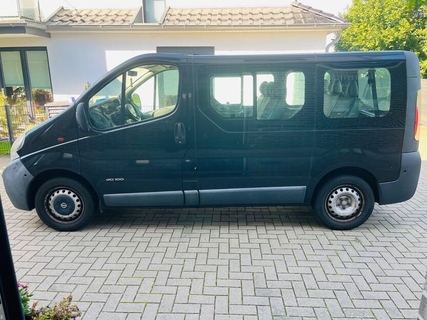 Nissan Primastar 200.095 km 5.200 € Bremerhaven 27576