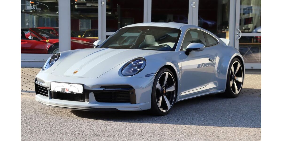 Porsche 992 6.100 km 329.992 &euro; Pentling bei Regensburg 93080