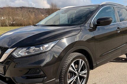 Nissan Qashqai 72.520 km 15.900 &euro; Herrsching 82211