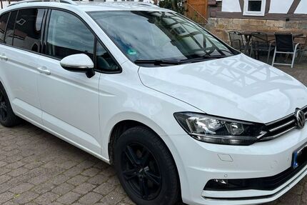 VW Touran 129.900 km 17.380 &euro; Frielendorf 34621