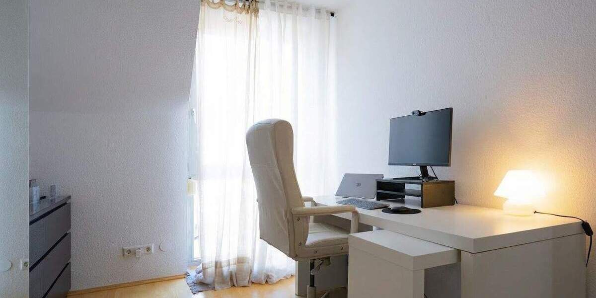 Etagenwohnung Krefeld / Verberg Verberg - 3 Zimmer, 88 m&sup2;, 895&euro; | Angebot:25471776