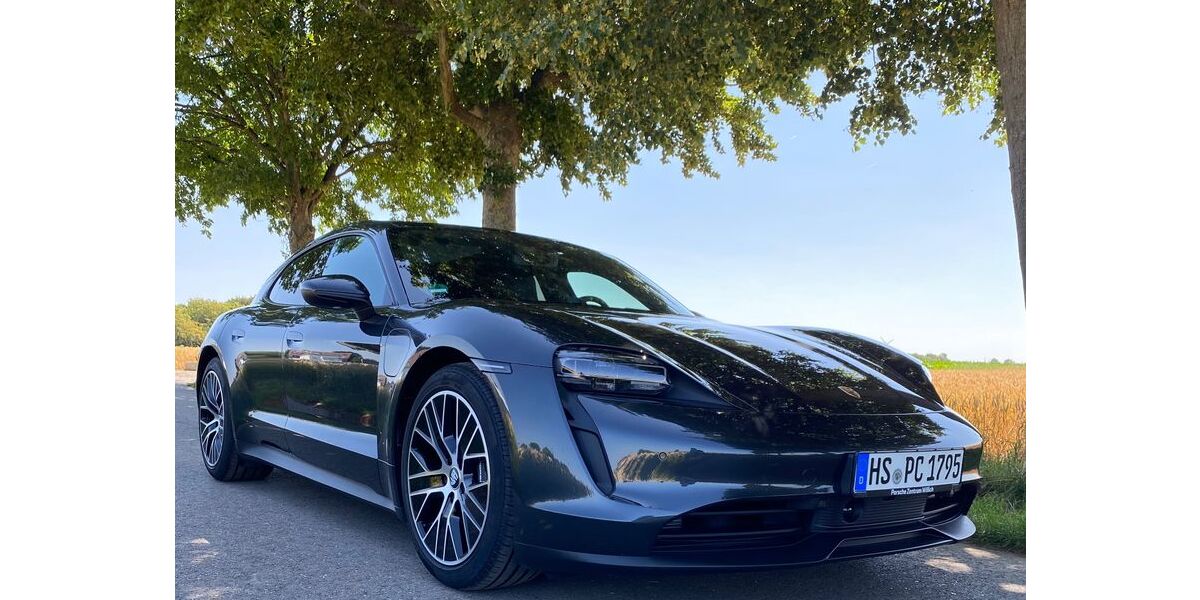 Porsche Taycan 32.000 km 62.000 &euro; Erkelenz 41812