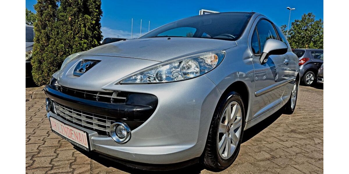 Peugeot 207 98.839 km 1.999 &euro; Leipzig 04205