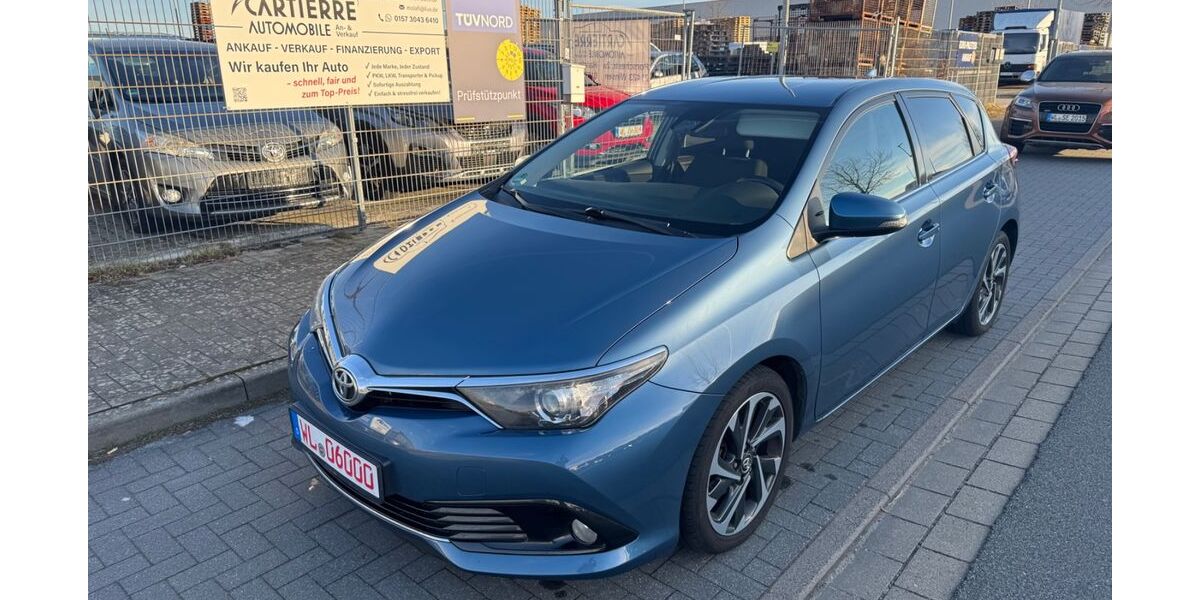 Toyota Auris 205.870 km 9.299 &euro; Winsen (Luhe) 21423