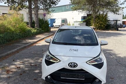 Toyota Aygo (X) 105.054 km 5.999 &euro; Barsbüttel 22885
