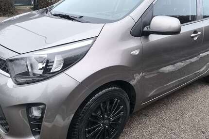 Kia Picanto 58.000 km 8.800 &euro; München 81669