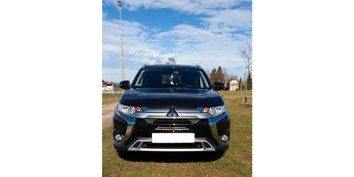 Mitsubishi Outlander 83.000 km 17.500 &euro; Mainstockheim 97320