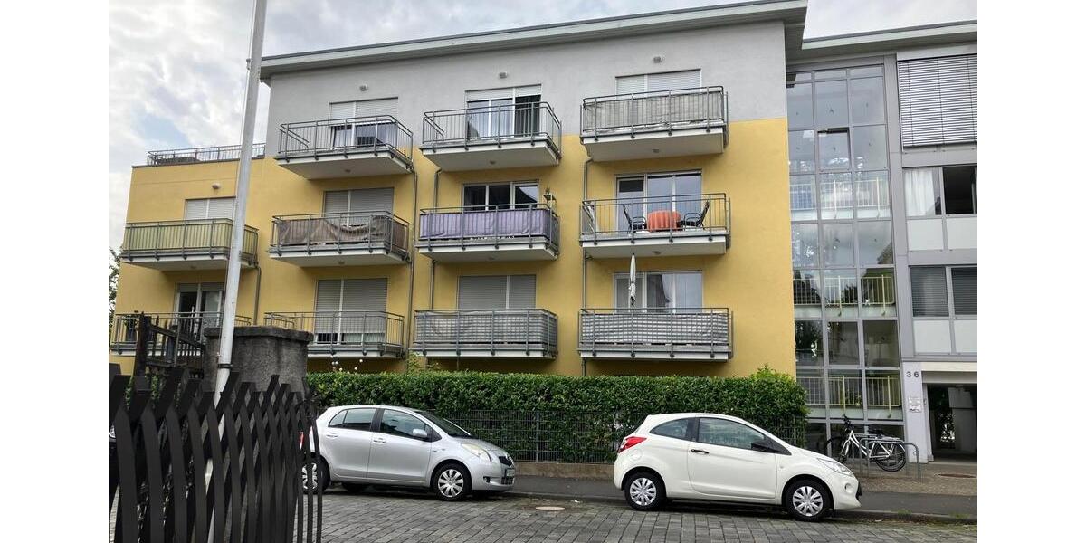 Etagenwohnung Gießen Schlangenzahl - 1 Zimmer, 46 m&sup2;, 210.000&euro; | Angebot:25596653