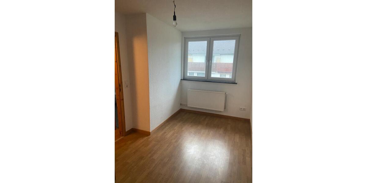 RH Flensburg westliche Höhe 4 Zi. vollunterkellert mit Garage 4 zimmer