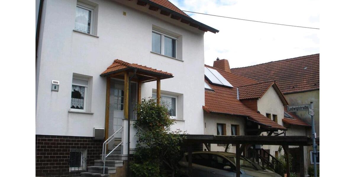 Einfamilienhaus Gries - 3 Zimmer, 120 m&sup2;, 140.000&euro; | Angebot:27270313