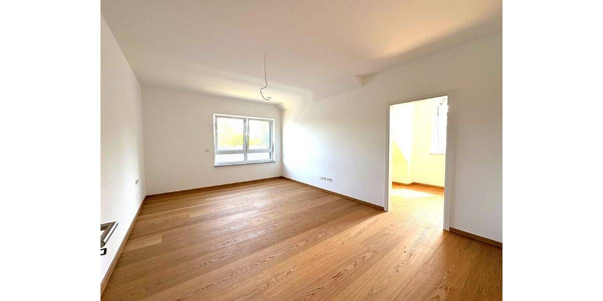 Etagenwohnung PETERSBERG BÖCKELS Böckels - 4 Zimmer, 147 m&sup2;, 1.620&euro; | Angebot:26804504