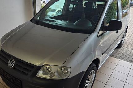 VW Caddy 162.000 km 4.750 &euro; Rastatt 76467