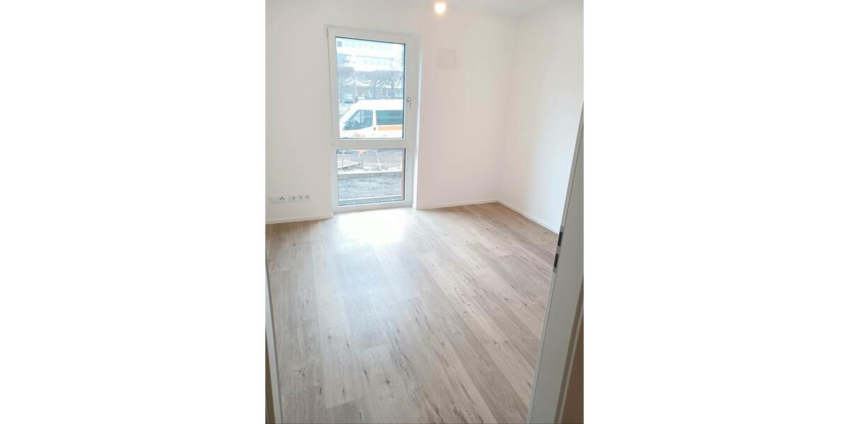 Erdgeschoßwohnung Erfurt Gispersleben - 3 Zimmer, 80 m&sup2;, 1.000&euro; | Angebot:26358319