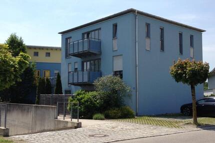 Helle 2-Zimmer-Maisonettewohnung - inkl. Dachterrasse, Einbauküche, Tiefgaragenstellplatz & Kellerabteil 2 zimmer