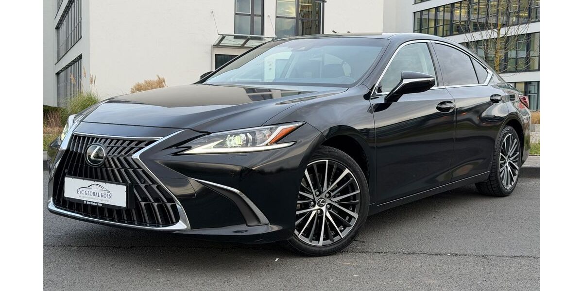Lexus ES 300 114.000 km 29.999 &euro; Köln (Ostheim) 51107