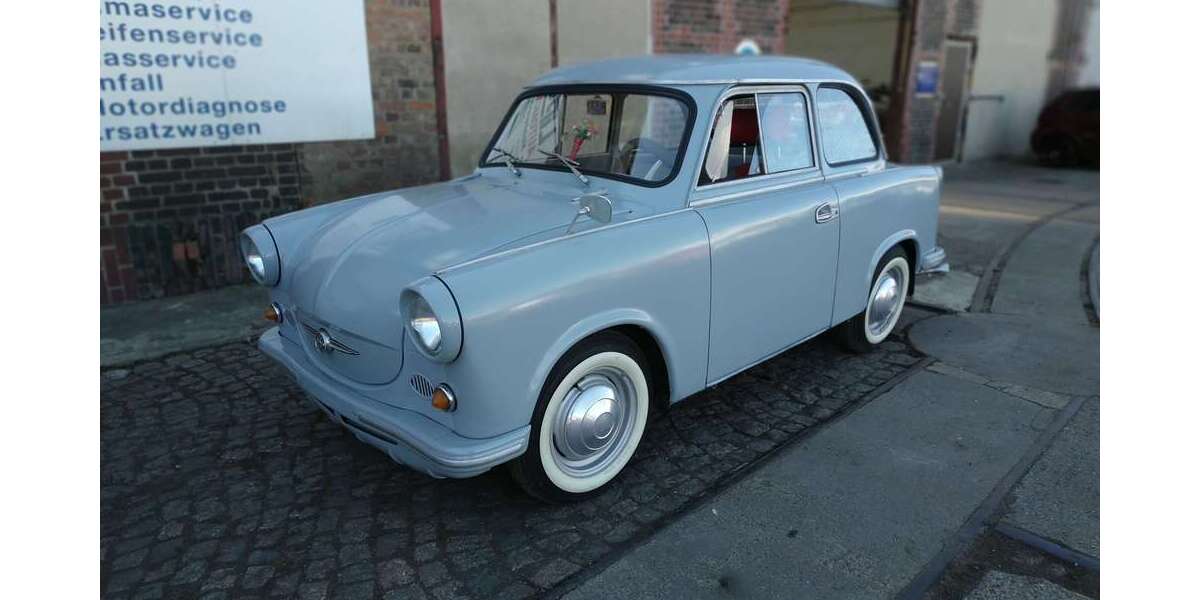 Trabant P50 99.999 km 7.250 &euro; Leipzig 04129